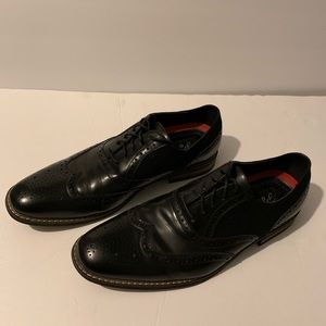 Men’s black Italian leather shoes